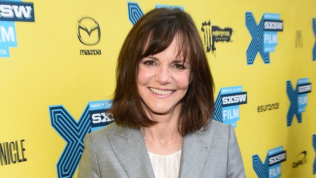 Sally Field income